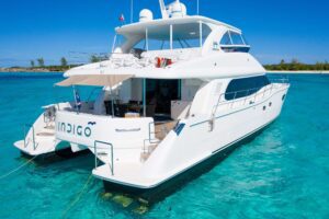 Indigo A Horizon 60 Powercat at anchor